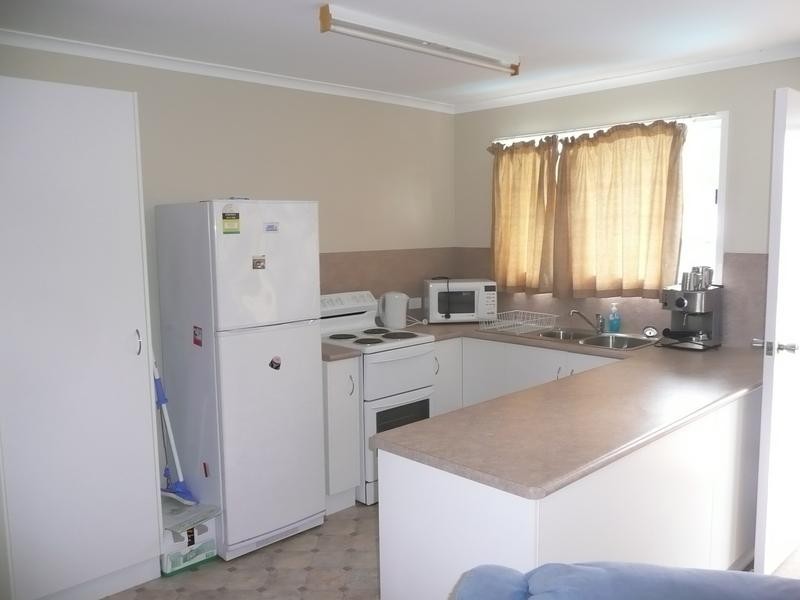 15 Shrubsole, Collinsville QLD 4804