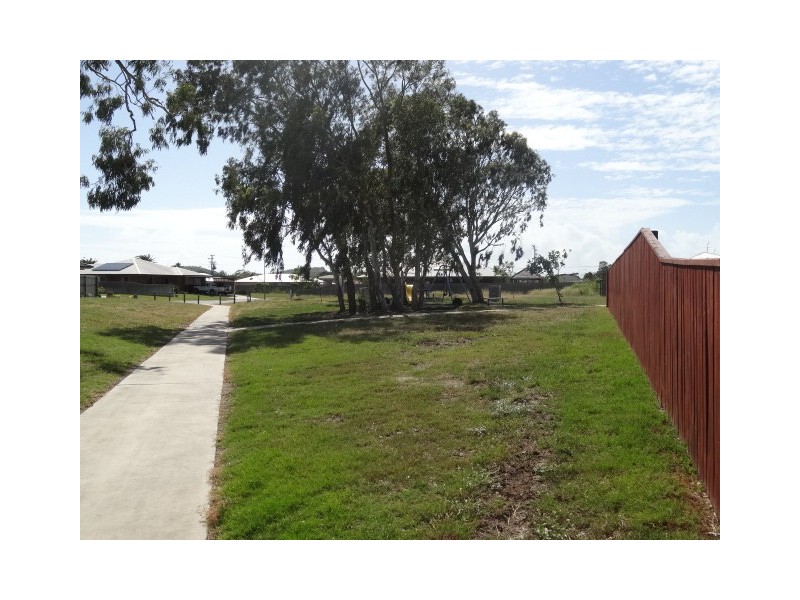 13 Ada Place, Bowen QLD 4805