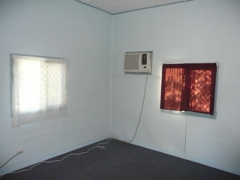 41 Horseshoe Bay Road, Bowen QLD 4805