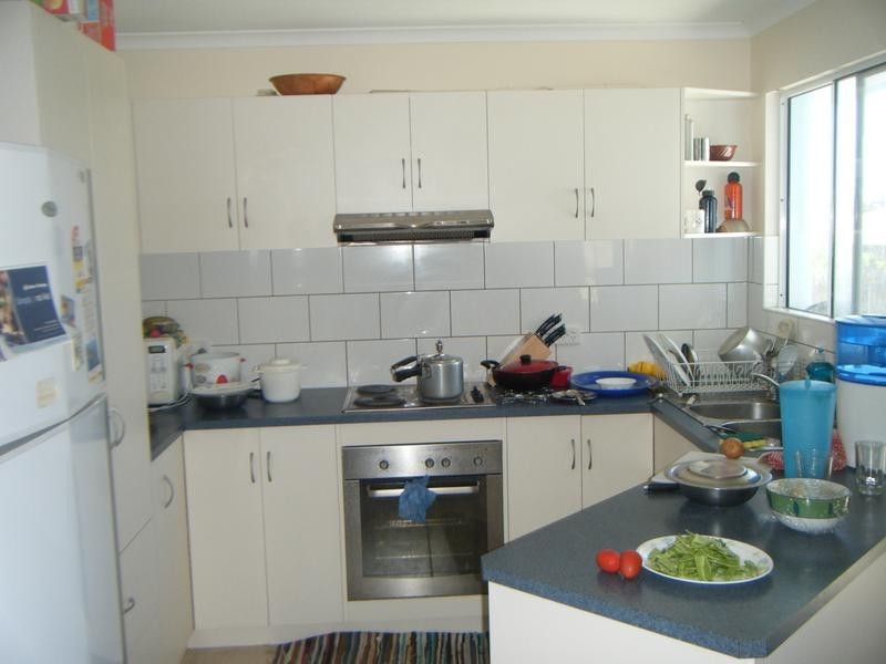 8 Allen Place, Bowen QLD 4805