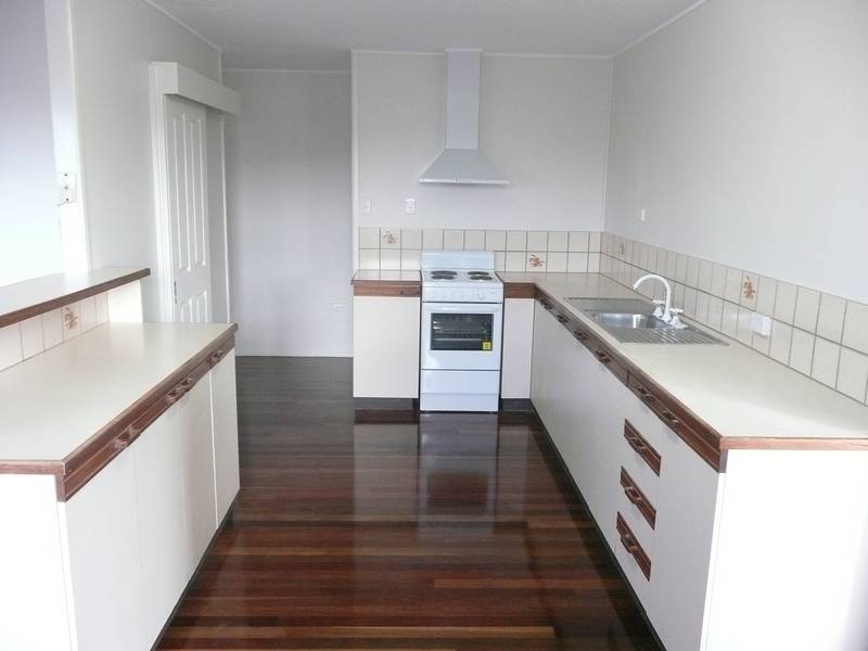 21 Hay Street, Bowen QLD 4805