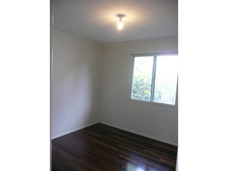 21 Hay Street, Bowen QLD 4805