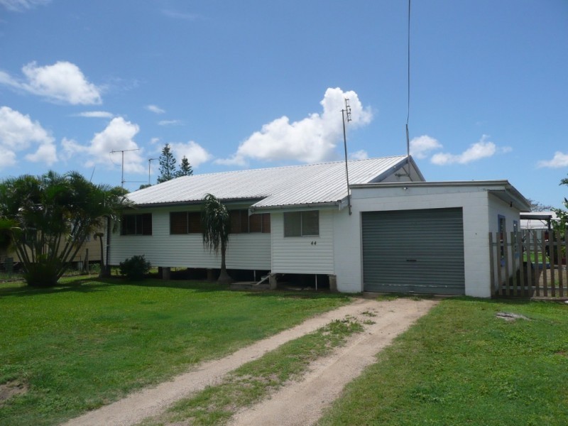 44 Jackson Street, Bowen QLD 4805