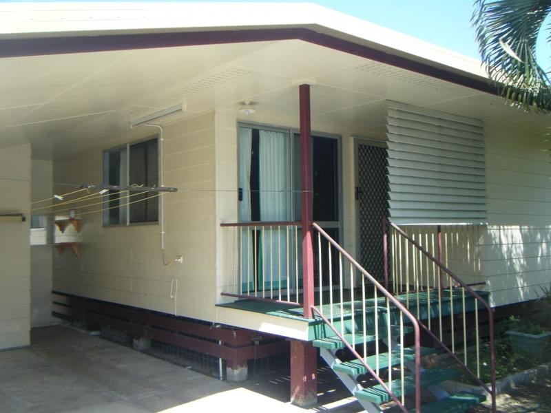 10 Dove Street, Bowen QLD 4805