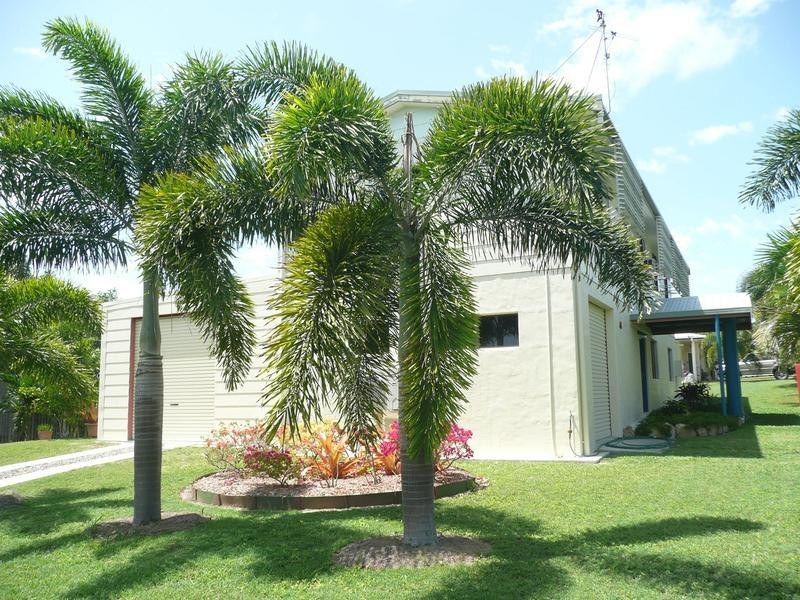 44 Mitchell Street, Bowen QLD 4805