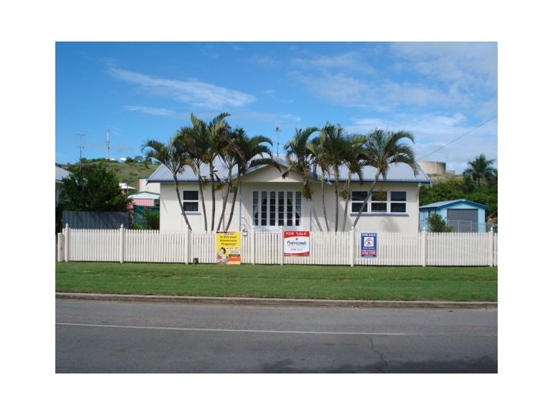 127 Herbert Street, Bowen QLD 4805