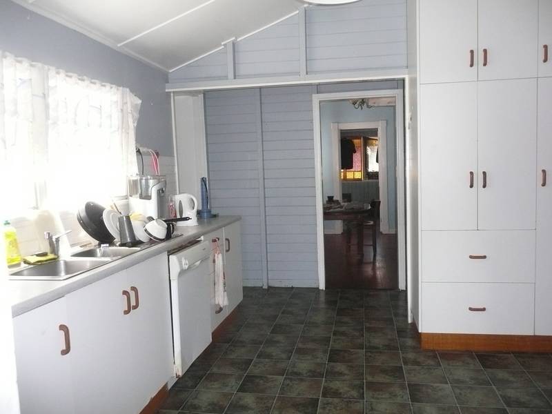 8 Kennedy Street, Bowen QLD 4805