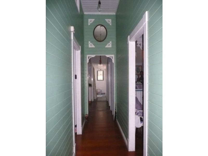 8 Kennedy Street, Bowen QLD 4805