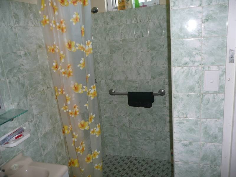 75 Esplanade, Bowen QLD 4805