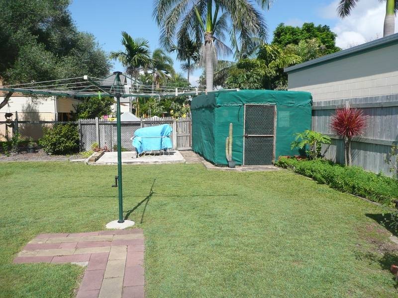 75 Esplanade, Bowen QLD 4805
