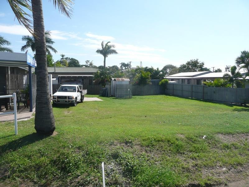 49 Leichhardt Street, Bowen QLD 4805
