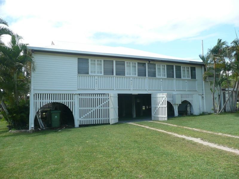 25 Brisbane Street, Bowen QLD 4805