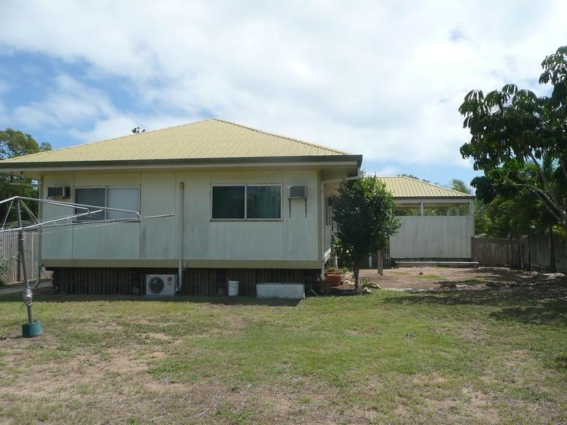 33 Coral Street, Bowen QLD 4805