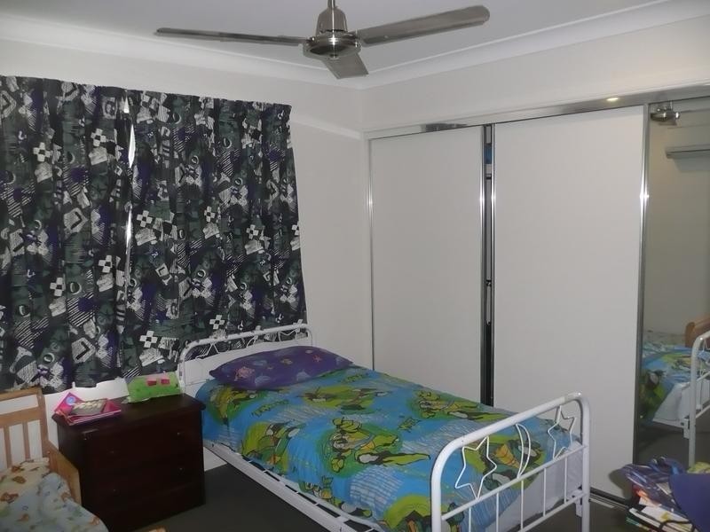 8 Lemon Grove, Bowen QLD 4805