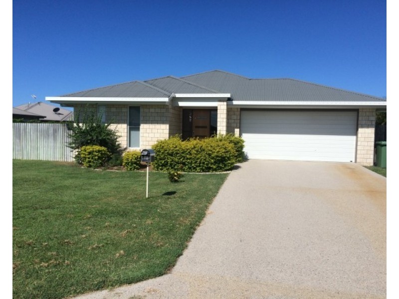 15 Lucinda Place, Bowen QLD 4805