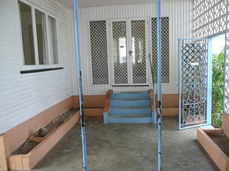 54 Herbert Street, Bowen QLD 4805
