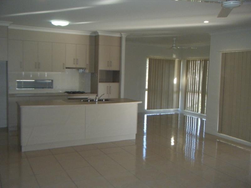 22 fairway drive, Bowen QLD 4805