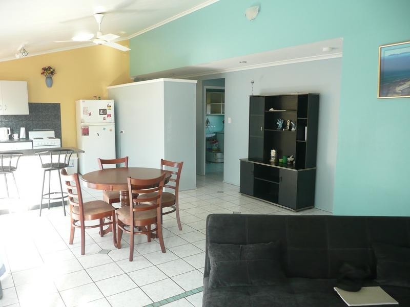 18 Gloucester Street, Bowen QLD 4805