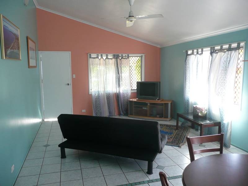 18 Gloucester Street, Bowen QLD 4805