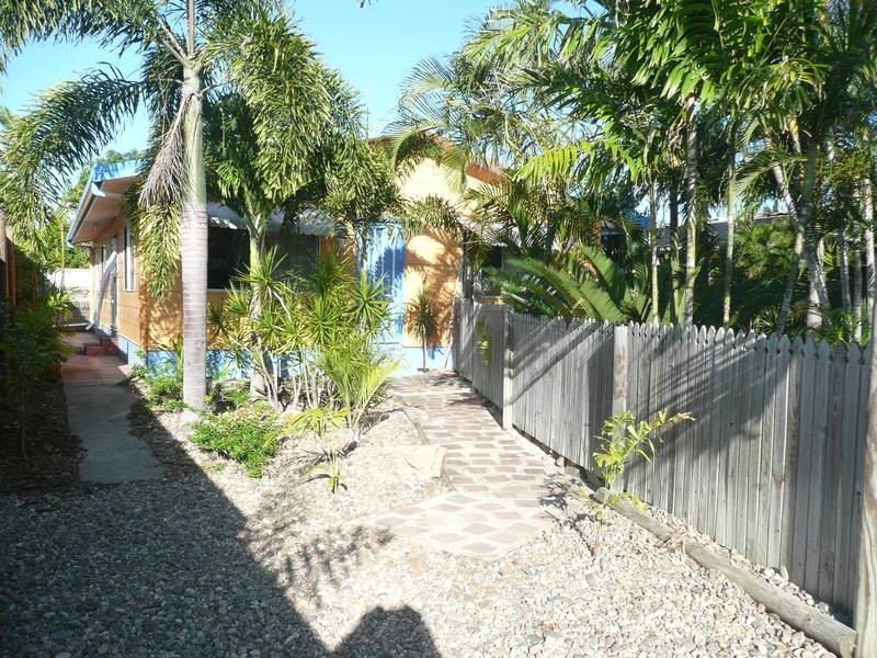 18 Gloucester Street, Bowen QLD 4805