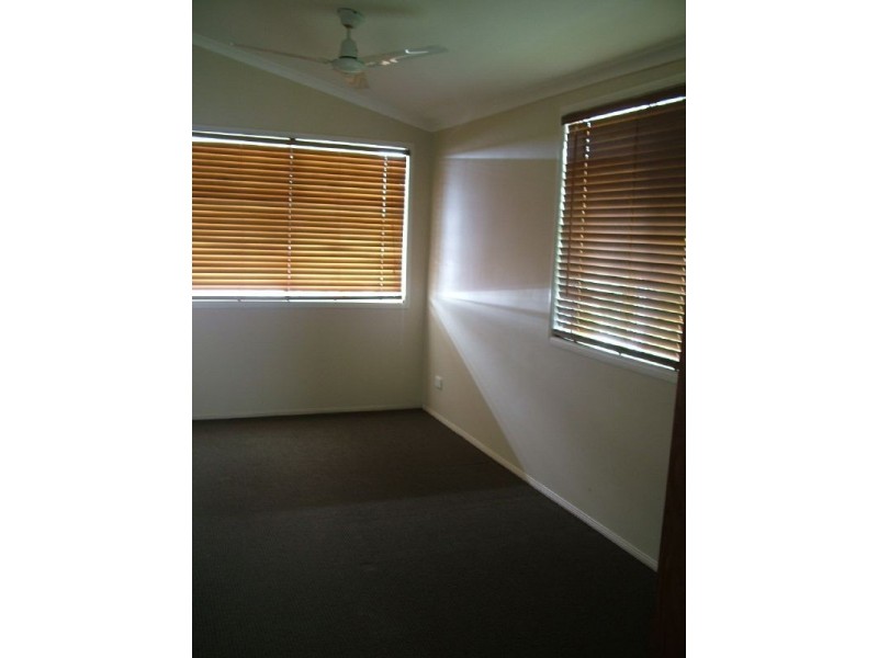 53 Whyte Avenue, Bowen QLD 4805