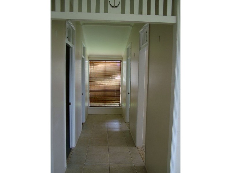 53 Whyte Avenue, Bowen QLD 4805