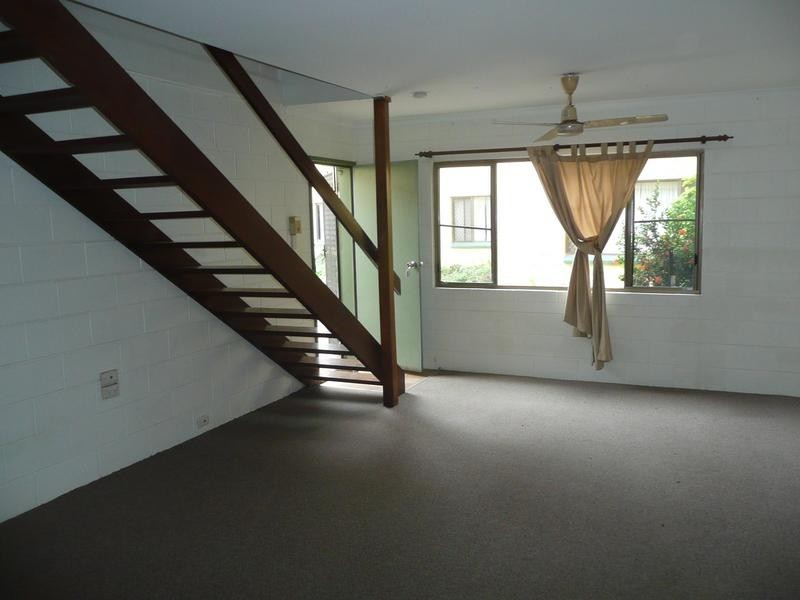 6/2a Powell Street, Bowen QLD 4805