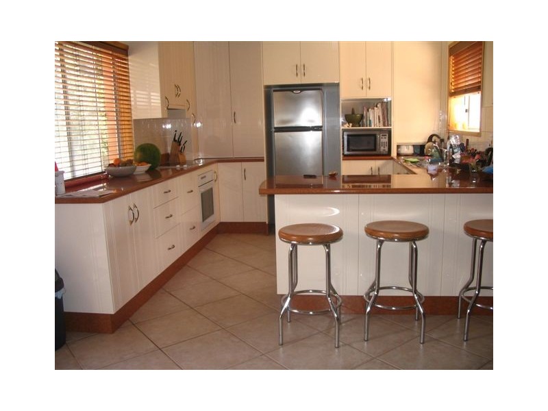 12 Horseshoe Bay Road, Bowen QLD 4805