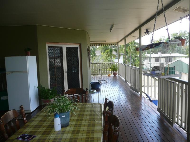 1 Craigie Court, Bowen QLD 4805