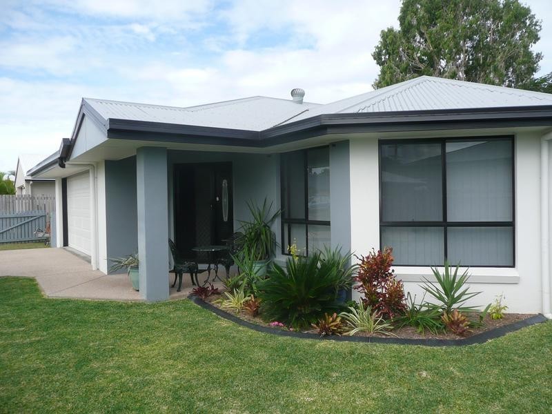 13 Catalina Court, Bowen QLD 4805