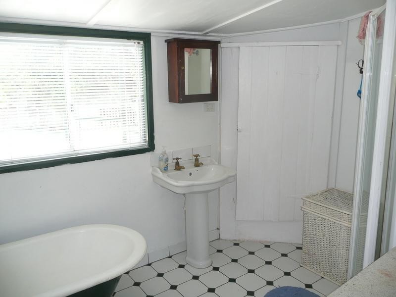 51 Kennedy Street, Bowen QLD 4805