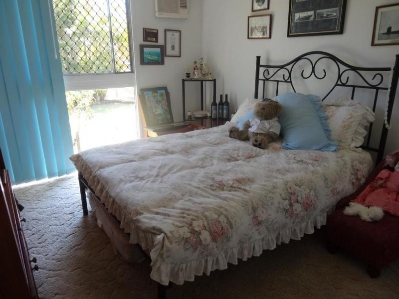 31 Coral Street, Bowen QLD 4805