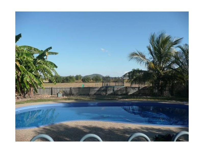 75 Flemington Road, Bowen QLD 4805