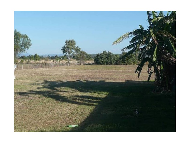 75 Flemington Road, Bowen QLD 4805