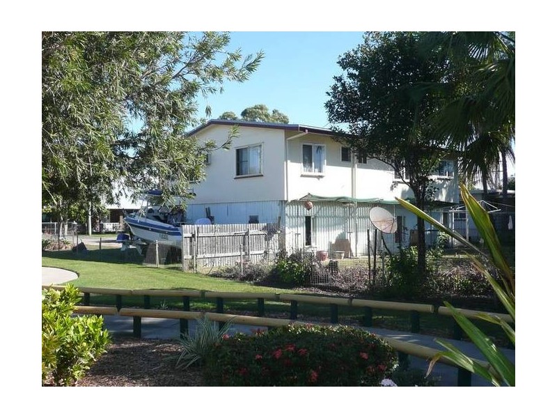 44 West Lane, Bowen QLD 4805