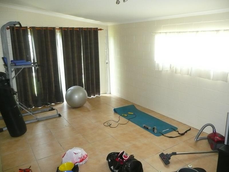 32 Russell Street, Bowen QLD 4805