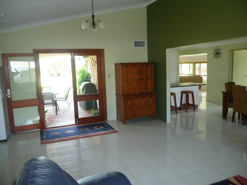 15 Eglinton Street, Bowen QLD 4805