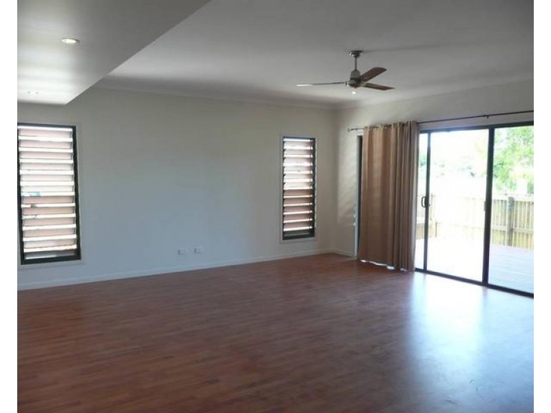 1/34 St Kilda Street, Bowen QLD 4805