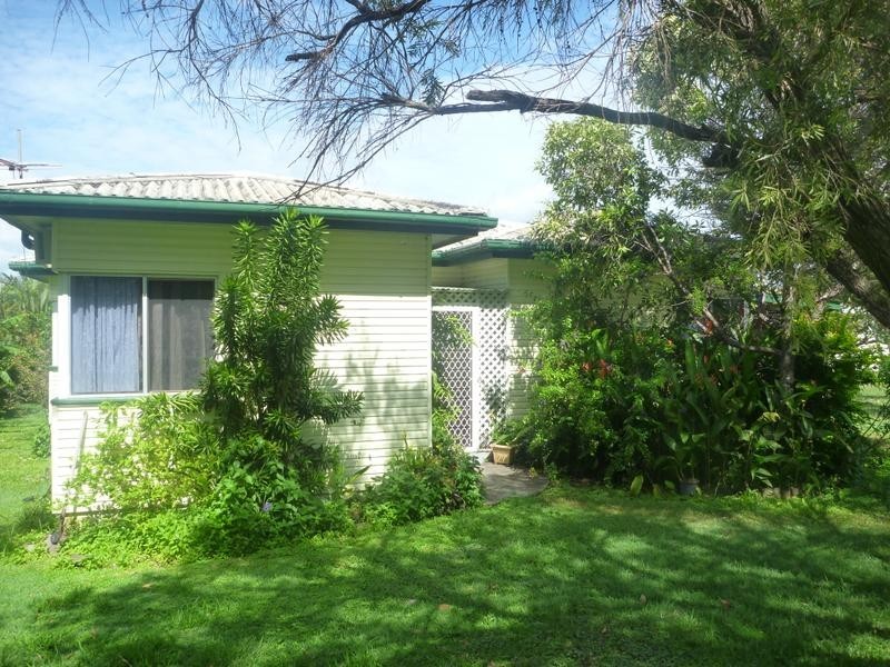 97 Leichhardt Street, Bowen QLD 4805