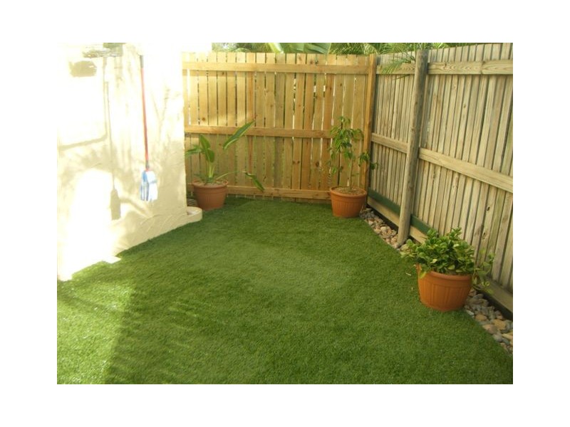 4/2A Powell Street, Bowen QLD 4805