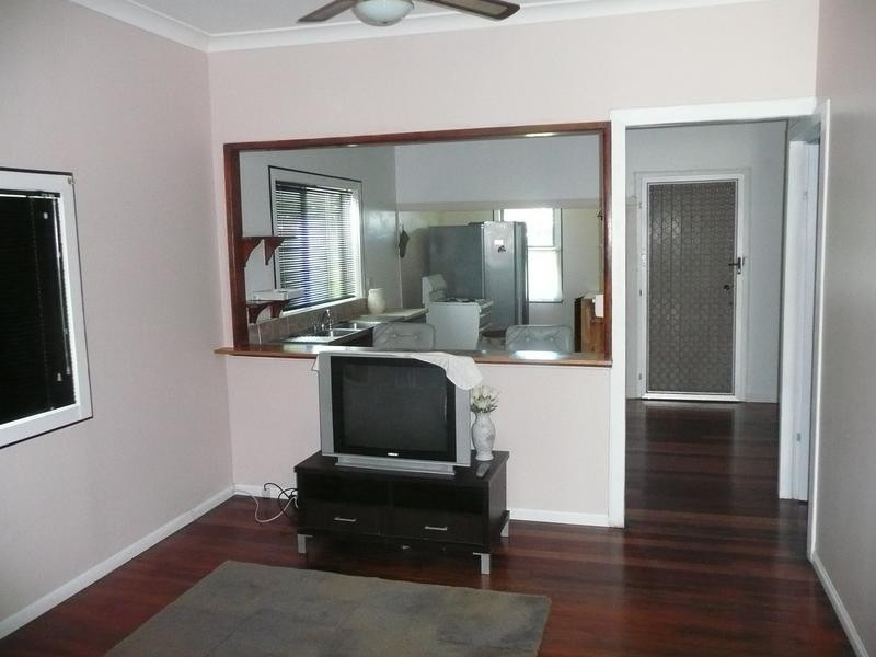 6 Belgravia Road, Bowen QLD 4805