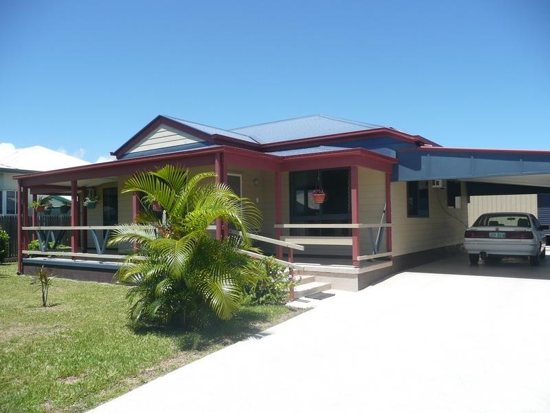 27 Emmerson Drive, Bowen QLD 4805