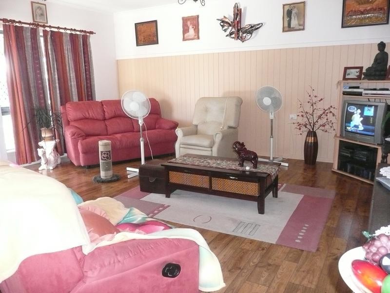 27 Emmerson Drive, Bowen QLD 4805