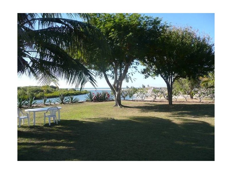 90 Whitsunday Street, Bowen QLD 4805