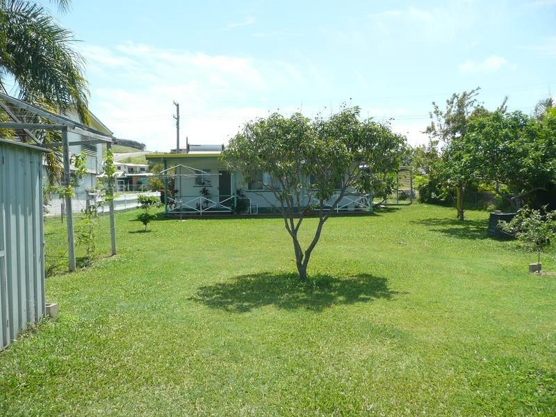 106 Gregory Street, Bowen QLD 4805