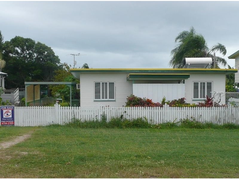 106 Gregory Street, Bowen QLD 4805