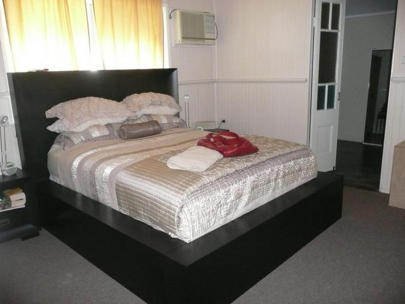 71 Powell Street, Bowen QLD 4805