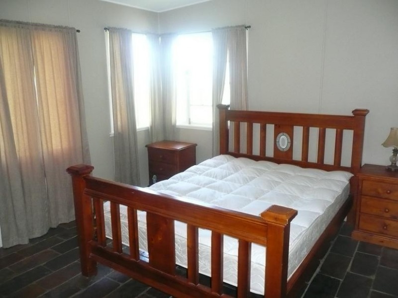 179 Strickland Street, Bowen QLD 4805