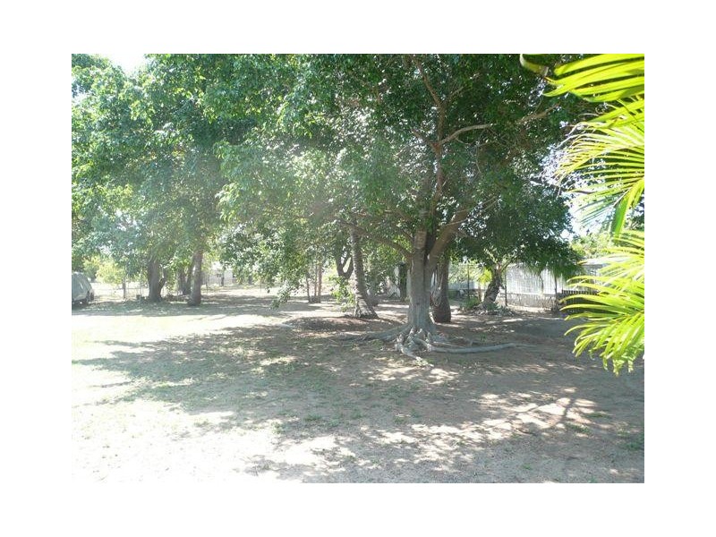 179 Strickland Street, Bowen QLD 4805