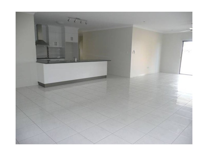 28 Skene Street, Bowen QLD 4805